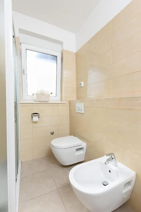 Novi Apartman Franka Apartment Zadar Croatia